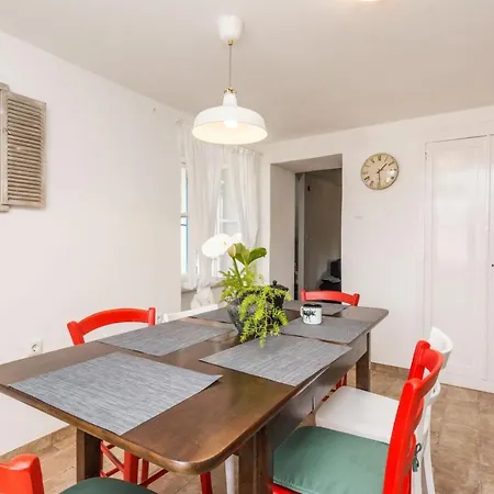 Island Life Daire Mali Lošinj